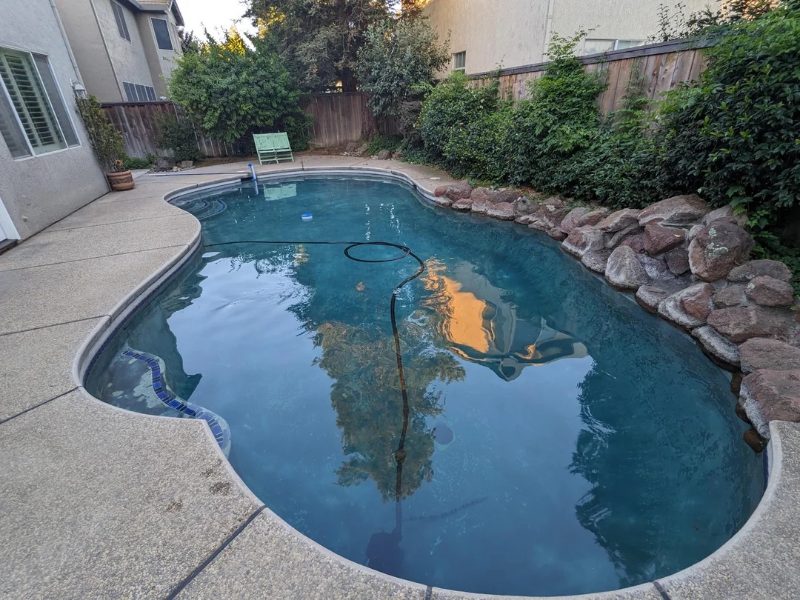 Pool Chemical Service services in Arlington, Texas