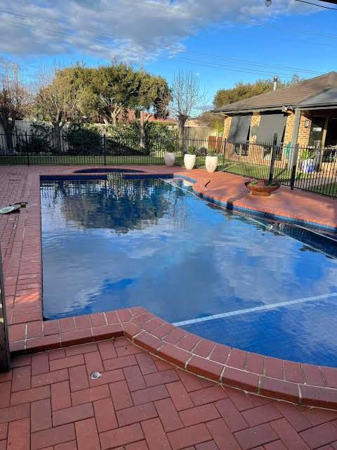 Pool Tile Cleaning services in Arlington, Texas
